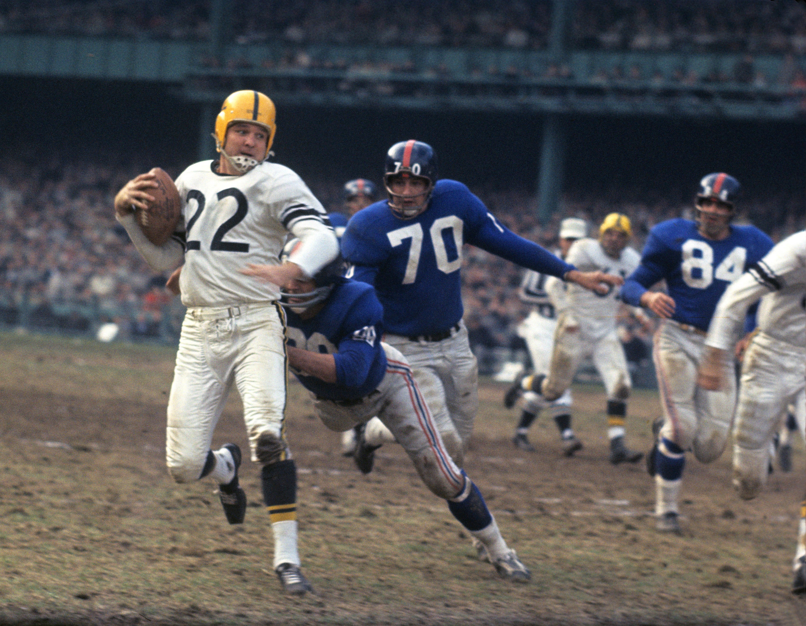 NFL 1960 Pittsburgh Steelers QB Bobby Layne in Huddle Color 8 X 10 Photo  Picture |