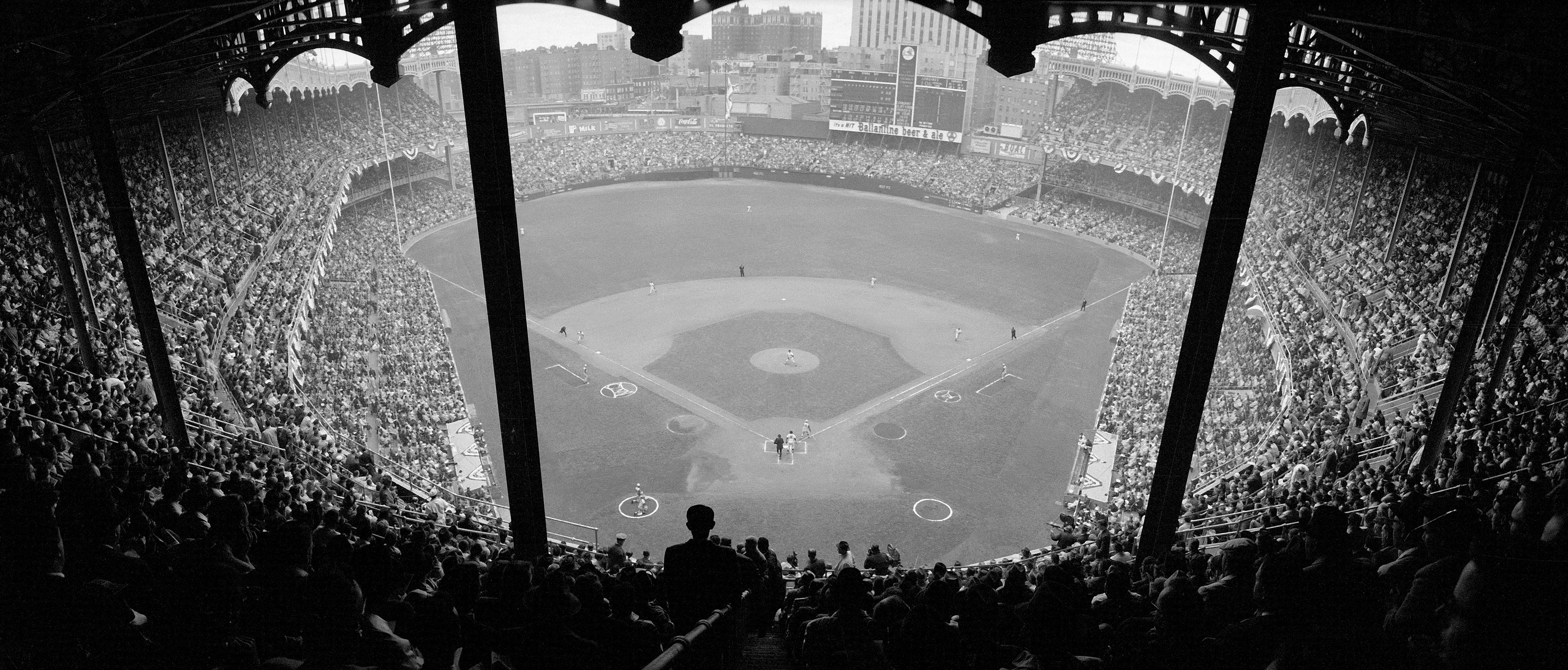 New York Yankees: Old Yankee Stadium Behind Home Plate Mural