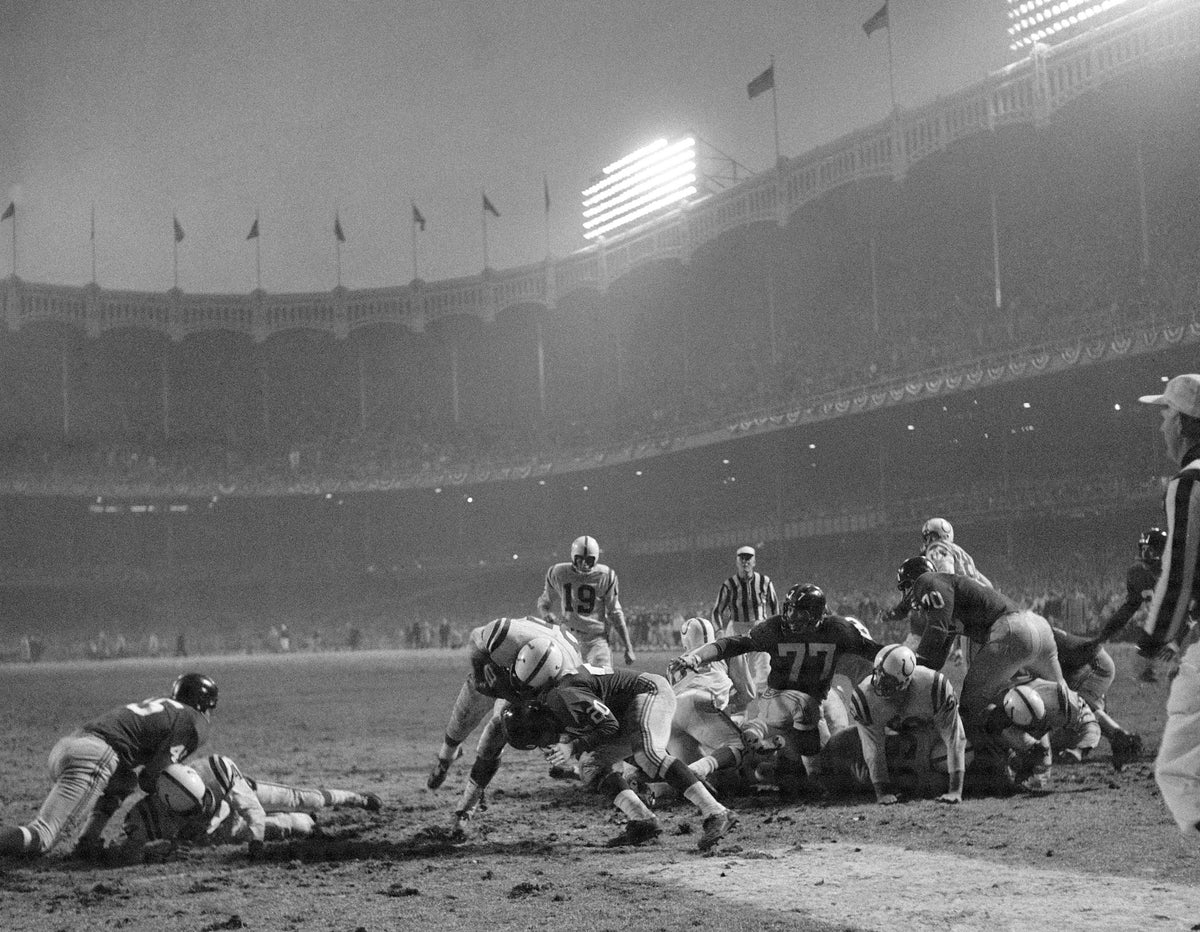 Alan Ameche Touchdown, 1958 NFL Championship