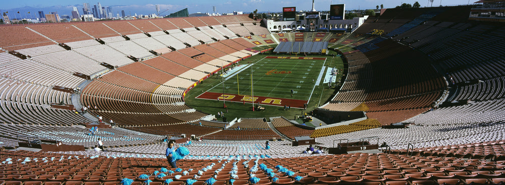 USC vs UCLA - Los Angeles Coliseum (Empty Stadium) | Neil Leifer ...