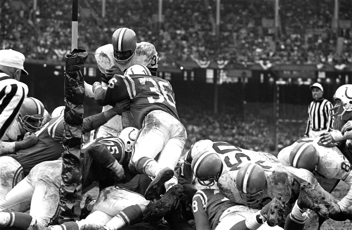 Jim Brown at Goal Line, On Top of Pile