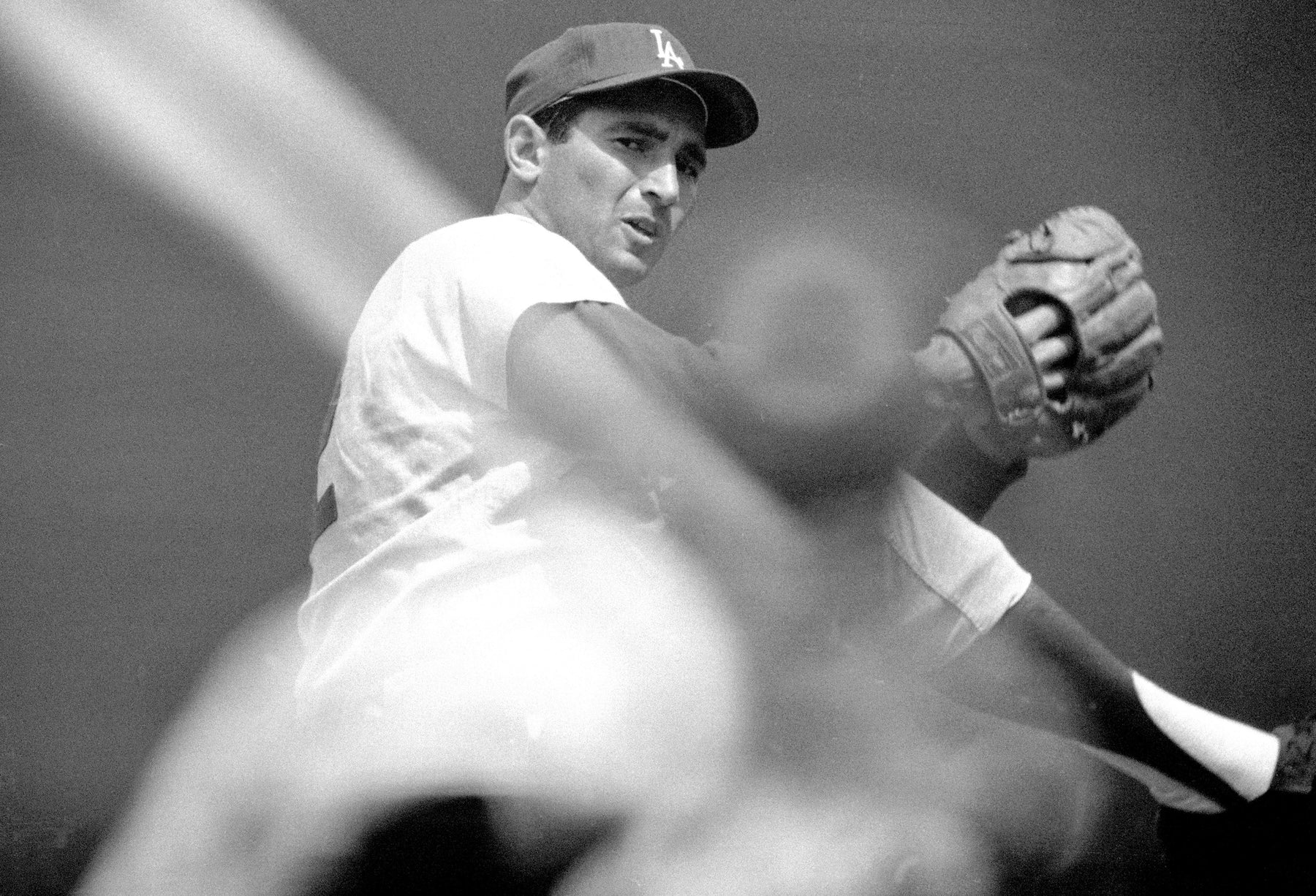 Sandy Koufax Pitching (B/W)